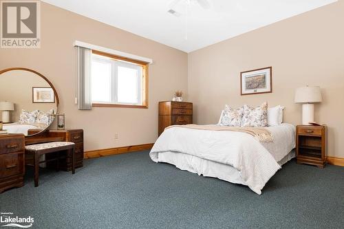 200 Edgemere Road E, Port Sydney, ON - Indoor Photo Showing Bedroom