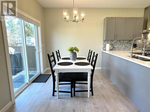 4814 Davis Avenue, Terrace, BC - Indoor Photo Showing Dining Room