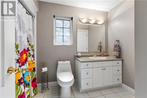 129 Country Club Rd, Riverview, NB - Indoor Photo Showing Bathroom