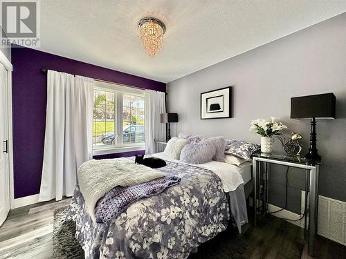 11158 Dakota Road, Lake Country, BC - Indoor Photo Showing Bedroom