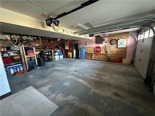 6 Krafty Court, Hamilton, ON - Indoor Photo Showing Garage