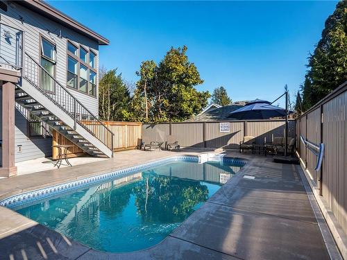 3875 Cadboro Bay Rd, Saanich, BC - Outdoor With In Ground Pool With Backyard