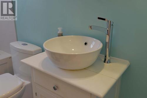 24 Burke Place, St. John'S, NL - Indoor Photo Showing Bathroom