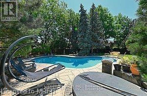 5121 Parkplace Circle, Mississauga, ON - Outdoor With In Ground Pool With Backyard