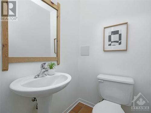109 Priam Way, Ottawa, ON - Indoor Photo Showing Bathroom