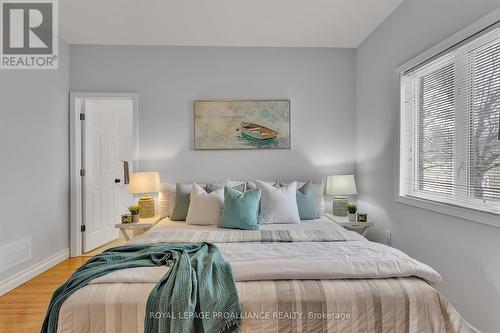 81 Glassford Rd, Kawartha Lakes, ON - Indoor Photo Showing Bedroom