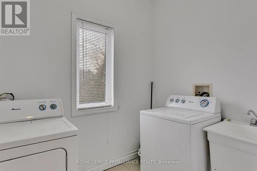 81 Glassford Road, Kawartha Lakes, ON - Indoor Photo Showing Laundry Room