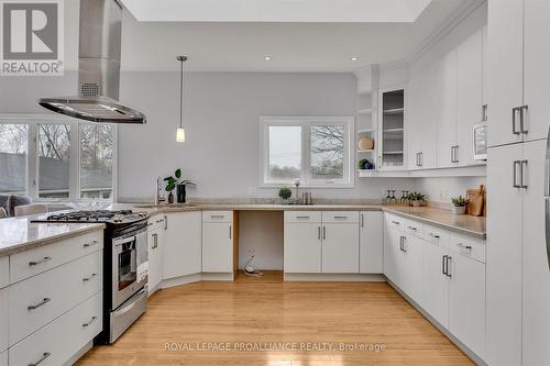 81 Glassford Rd, Kawartha Lakes, ON - Indoor Photo Showing Kitchen