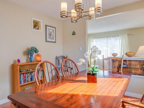3744 16Th Ave, Port Alberni, BC - Indoor Photo Showing Dining Room