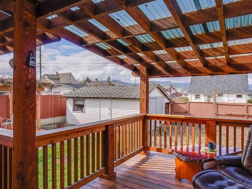 3744 16Th Ave, Port Alberni, BC - Outdoor With Deck Patio Veranda With Exterior