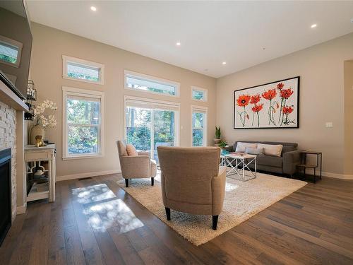 4117 Emerald Woods Pl, Nanaimo, BC - Indoor With Fireplace