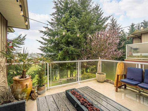 6016 Leah Lane, Nanaimo, BC - Outdoor With Balcony With Exterior