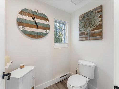 2335 Demamiel Pl, Sooke, BC - Indoor Photo Showing Bathroom