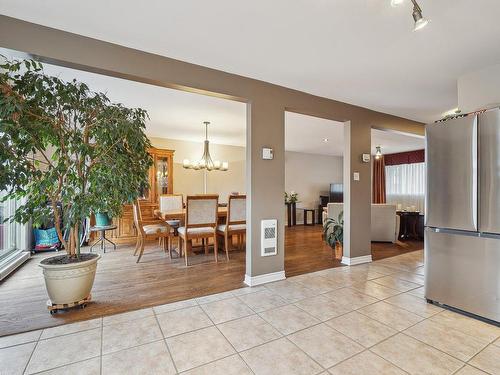 Overall view - 5070 Boul. Samson, Laval (Chomedey), QC - Indoor