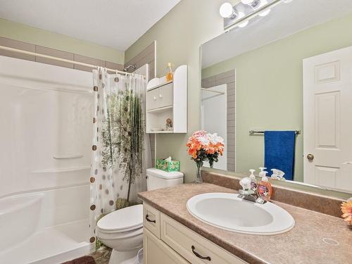 15-2055 Galerno Rd, Campbell River, BC - Indoor Photo Showing Bathroom