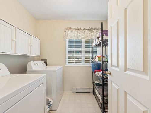 15-2055 Galerno Rd, Campbell River, BC - Indoor Photo Showing Laundry Room