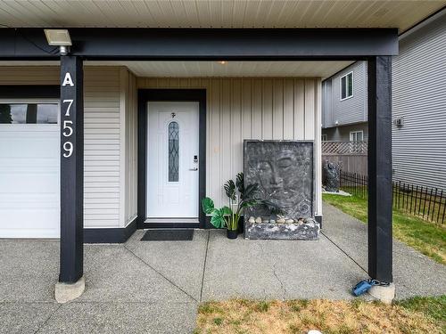 A-759 9Th St, Courtenay, BC - Outdoor