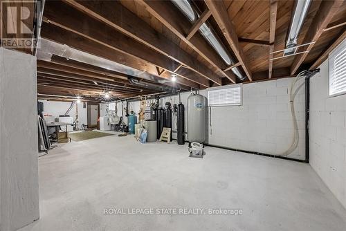 2028 Villa Nova Rd, Norfolk, ON - Indoor Photo Showing Basement