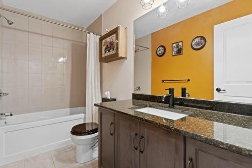 4pc bath - 84 Severino Circle, Smithville, ON - Indoor Photo Showing Bathroom