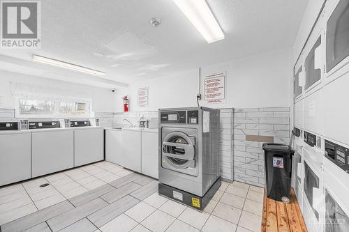 1356 Meadowlands Drive E Unit#705, Ottawa, ON - Indoor Photo Showing Laundry Room