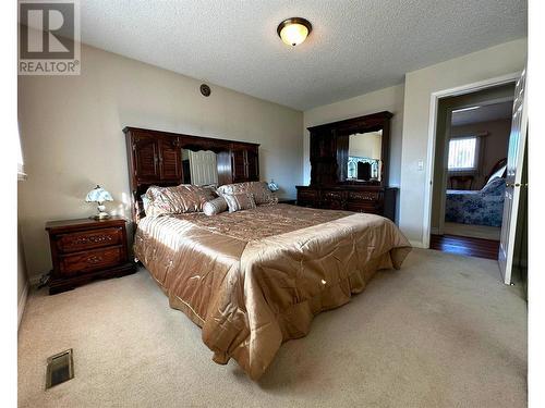 195 Jupiter Road, Kelowna, BC - Indoor Photo Showing Bedroom