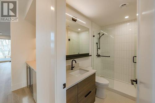 3240 Landry Crescent, Summerland, BC - Indoor Photo Showing Bathroom