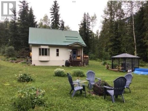 153 Wildwood Road, Nakusp, BC - Outdoor