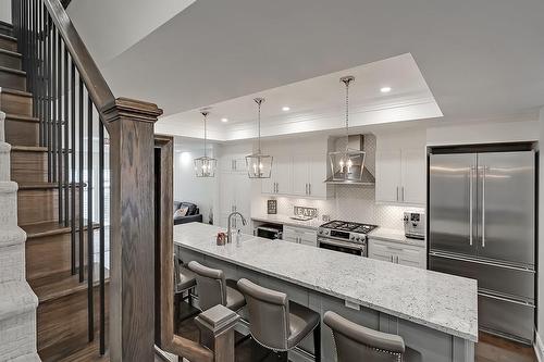 509 Elizabeth Street|Unit #6, Burlington, ON - Indoor Photo Showing Kitchen With Upgraded Kitchen