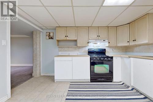 2229 Ghent Ave, Burlington, ON - Indoor Photo Showing Kitchen