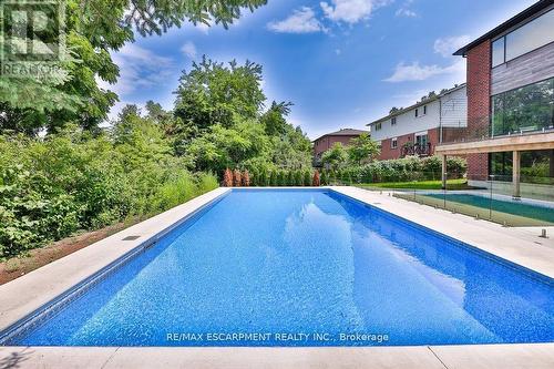 1459 Petrie Way, Mississauga, ON - Outdoor With In Ground Pool