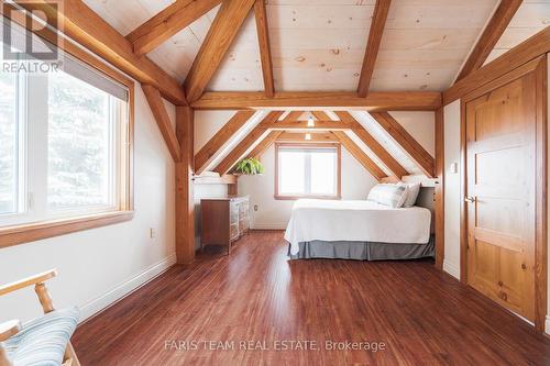 187 Champlain Road, Penetanguishene, ON - Indoor Photo Showing Bedroom