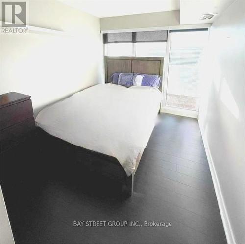 901 - 17 Bathurst Street, Toronto, ON - Indoor Photo Showing Bedroom