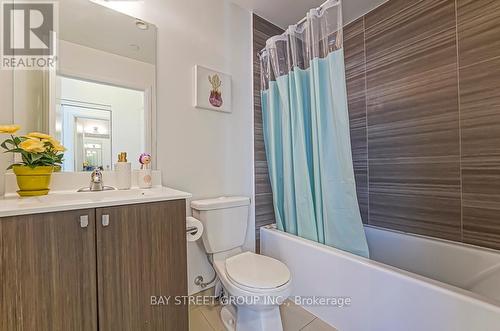 #321 -55 Ann O'Reilly Rd, Toronto, ON - Indoor Photo Showing Bathroom