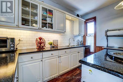 219 Second St, Whitchurch-Stouffville, ON - Indoor Photo Showing Kitchen