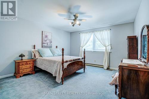 219 Second Street, Whitchurch-Stouffville, ON - Indoor Photo Showing Bedroom