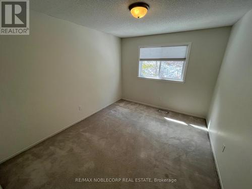 620 Gibney Cres, Newmarket, ON - Indoor Photo Showing Other Room