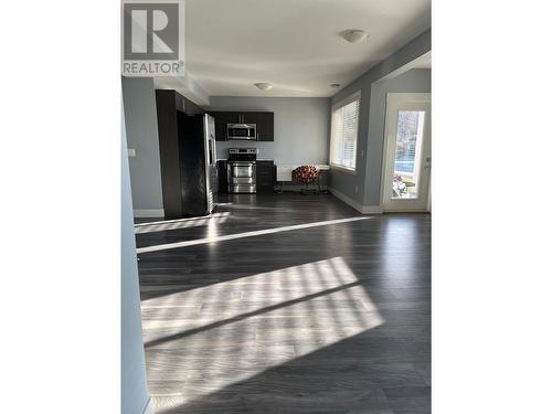 5027 Twinflower Crescent, Kelowna, BC - Indoor Photo Showing Other Room