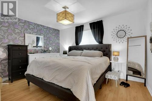 1717 Cumberland Street, Cornwall, ON - Indoor Photo Showing Bedroom