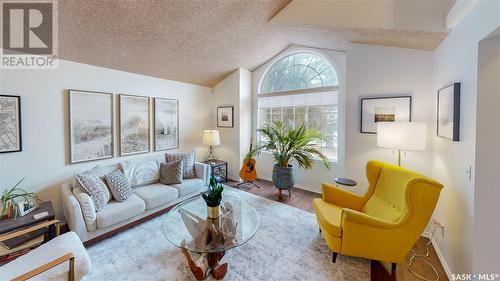 4219 Wascana Ridge, Regina, SK - Indoor Photo Showing Living Room