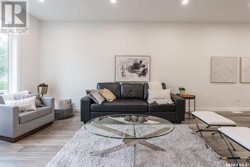 1334 Colony Street, Saskatoon, SK - Indoor Photo Showing Living Room