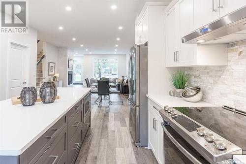 1334 Colony Street, Saskatoon, SK - Indoor Photo Showing Kitchen With Upgraded Kitchen