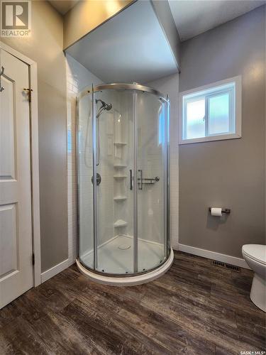 134 9Th Avenue W, Melville, SK - Indoor Photo Showing Bathroom