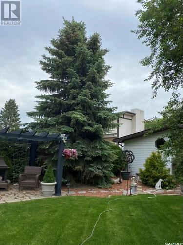 64 James Avenue, Yorkton, SK - Outdoor