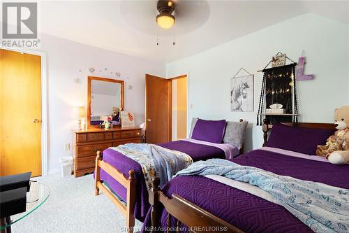 25814 Centre Side Road, Dresden, ON - Indoor Photo Showing Bedroom