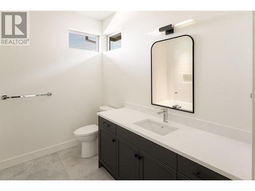 5650 The Edge Place Unit# 110, Kelowna, BC - Indoor Photo Showing Bathroom