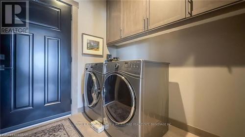 68 Deerfield Rd, Lambton Shores, ON - Indoor Photo Showing Laundry Room