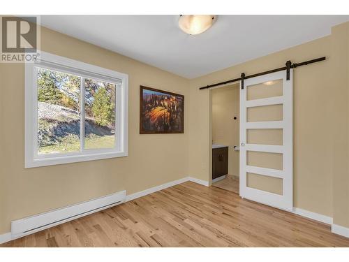 9384 Hodges Road, Vernon, BC - Indoor Photo Showing Other Room