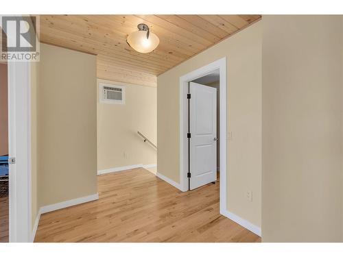 9384 Hodges Road, Vernon, BC - Indoor Photo Showing Other Room