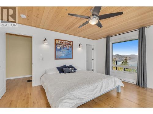 9384 Hodges Road, Vernon, BC - Indoor Photo Showing Bedroom