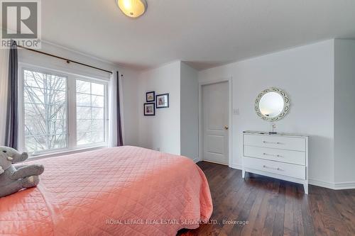 372 Creek Path Ave, Oakville, ON - Indoor Photo Showing Bedroom